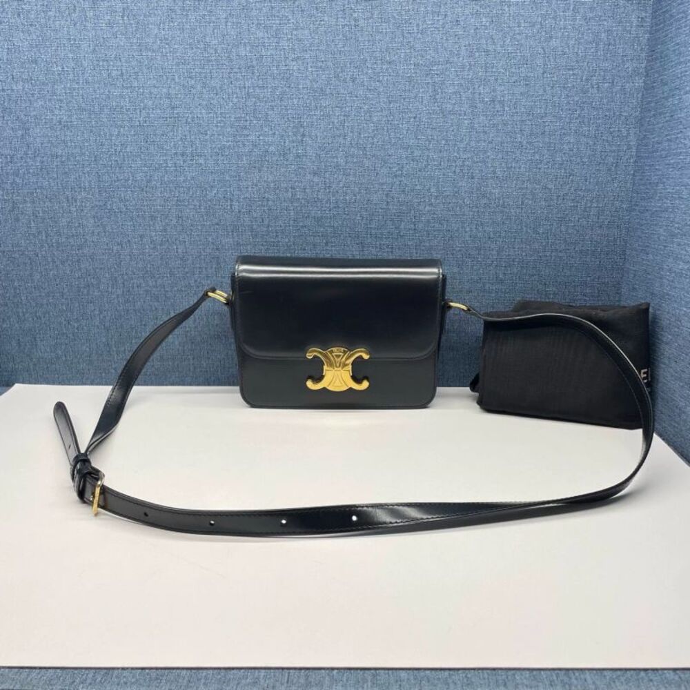 Celine Women Pre-Loved Bag Very Good Condition